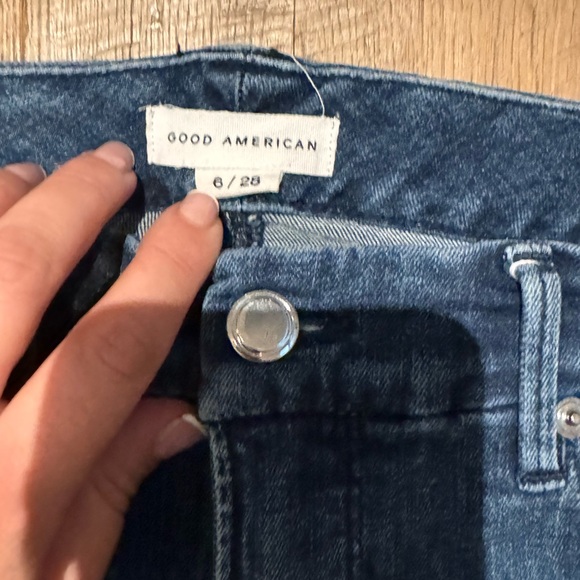 Good American Good Legs jeans - Picture 4 of 7